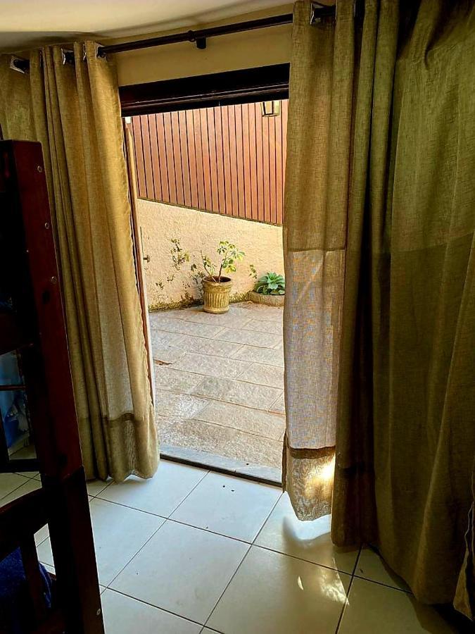 Aconchego De Itaipava - Casa De 3 Quartos, Equipada, Area Kids, Jacuzzi, Pet Friendly, Churrasqueira, Em Meio A Natureza E Proximo Ao Centro Do Bairro Petrópolis Zewnętrze zdjęcie