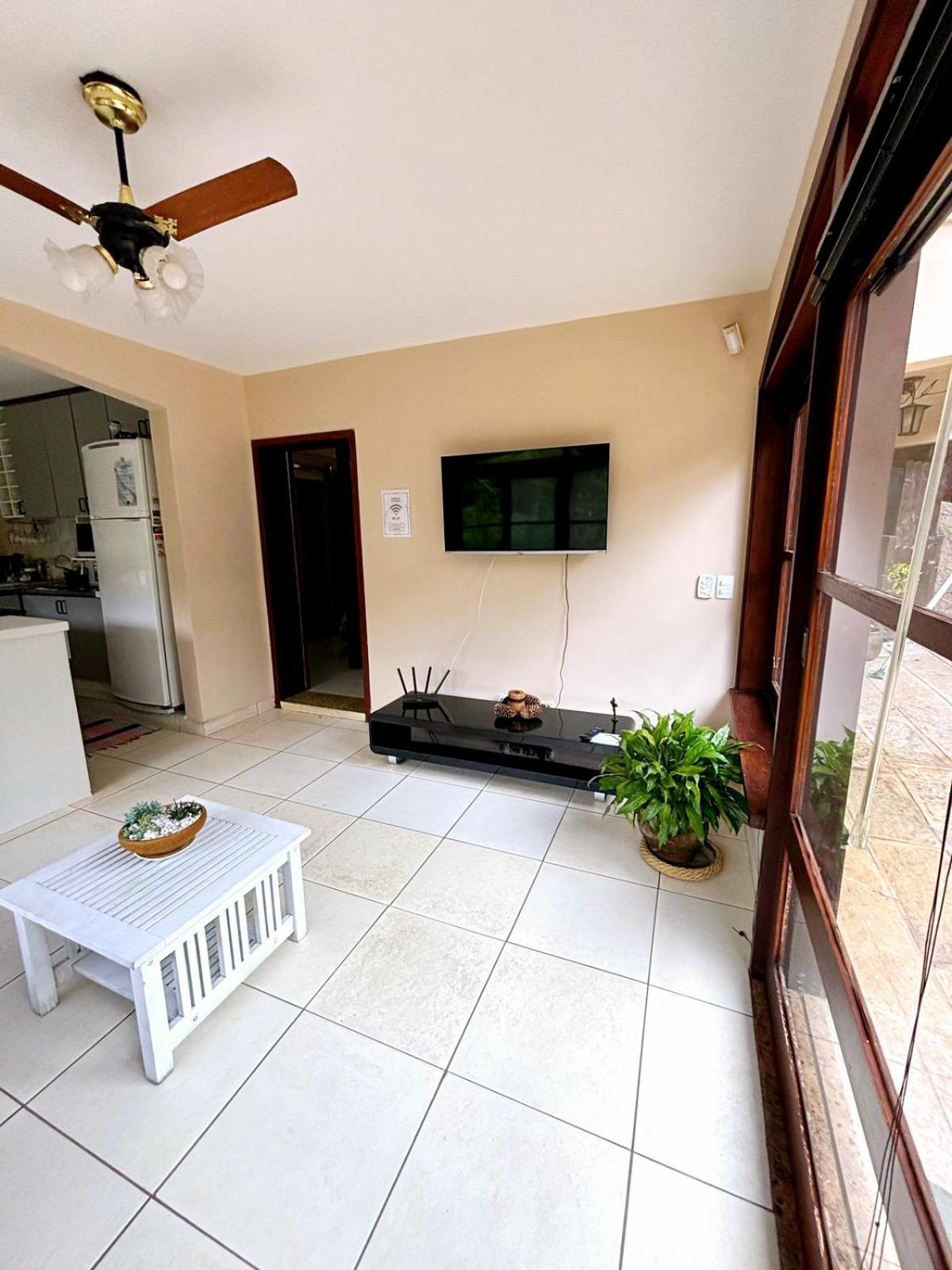 Aconchego De Itaipava - Casa De 3 Quartos, Equipada, Area Kids, Jacuzzi, Pet Friendly, Churrasqueira, Em Meio A Natureza E Proximo Ao Centro Do Bairro Petrópolis Zewnętrze zdjęcie